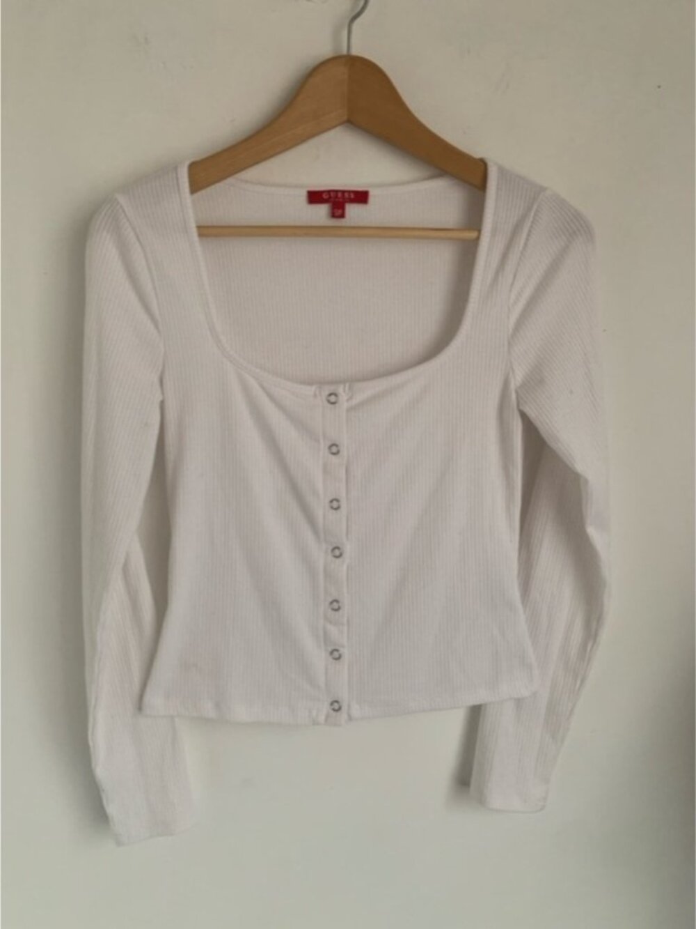 GUESS Long Sleeve Crop Top - Picture 3 of 8